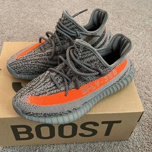 Yeezy 350 V2 Beluga size 7